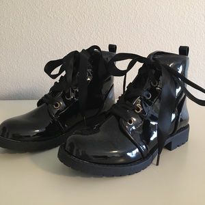 Dirty Laundry black boots